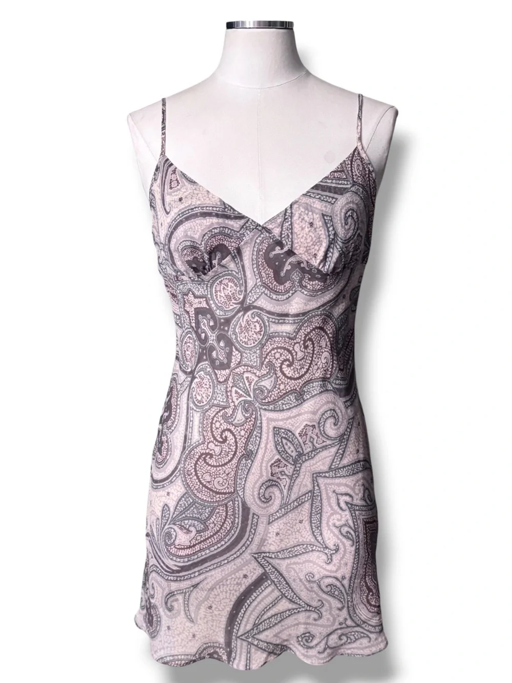 VICTORIA’S SECRET Pink & Grey Paisley Slip Mini Dress Size Medium VINTAGE Y2K